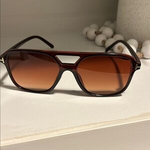 Dark Brown Sunglasses